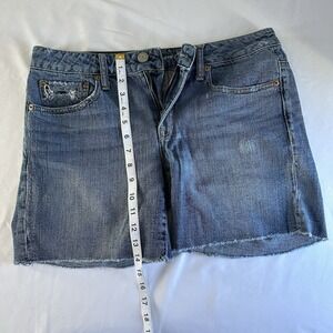 American Eagle denim shorts size‎ 6